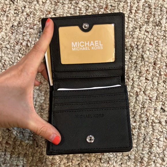 Michael Kors Jet Set Logo Saffiano Leather Carryall Card Case Wallet 35S9STVD2B - Picture 8 of 11